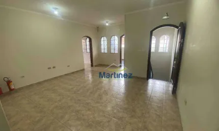 Casa com 2 dormitórios para alugar, 143 m² por R$ 3.713,08/mês - Parque São Lucas - São Paulo/SP