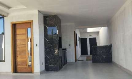 Casa para Venda em Barra Velha, Itajuba, 2 dormitórios, 1 suíte, 3 banheiros, 2 vagas