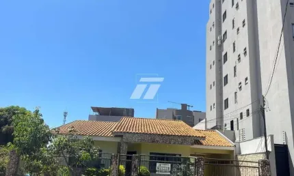 Casa à venda no Centro, Cascavel 