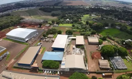 Barracão / Galpão / Depósito à venda no Lago Azul, Cascavel 