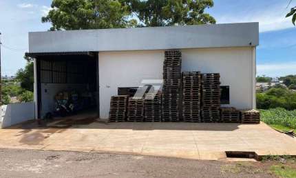 Ponto comercial à venda no Canadá, Cascavel  por R$ 1.500.000