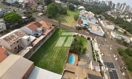 Casa à venda no Country, Cascavel 