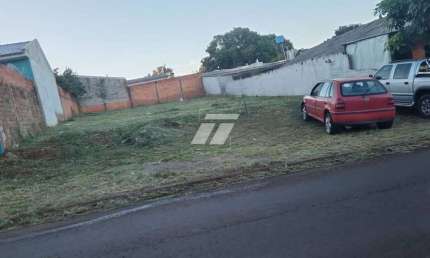 Casa à venda no Universitário, Cascavel 