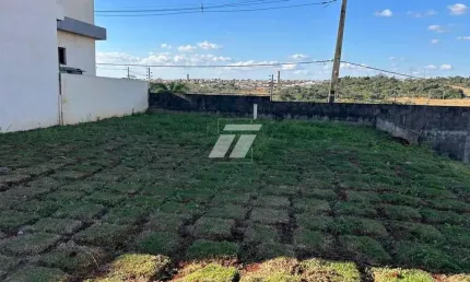 Terreno à venda no Parque Verde, Cascavel 