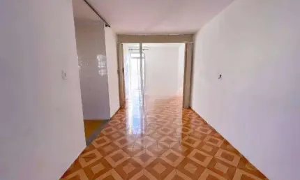 Apartamento para Venda em São Paulo, Conjunto Residencial José Bonifácio, 2 dormitórios, 1 banheiro, 1 vaga