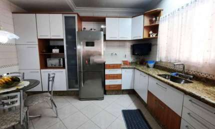 Sobrado para Venda em São Paulo, Itaquera, 3 dormitórios, 1 suíte, 2 banheiros, 2 vagas