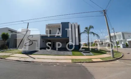 Sobrado em Condomínio Mobiliado para Venda em Salto, Residencial Central Parque, 3 dormitórios, 3 suítes, 4 banheiros, 6 vagas