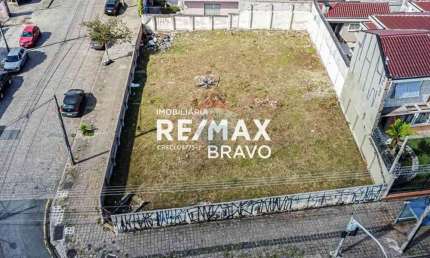 Terreno à venda no Jardim Botânico, com 530m², 20m de frente