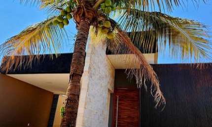Casa alto padrão com piscina residencial marília senador canedo