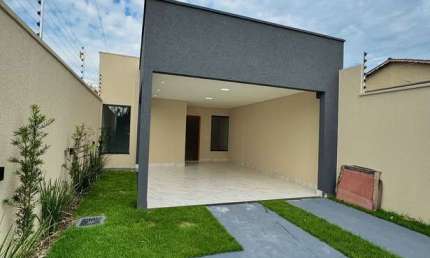 CASA 3 QUARTOS - 1 SUÍTE - SALA PÉ DIREITO ALTO - PEDRO MIRANDA - SENADOR CANEDO