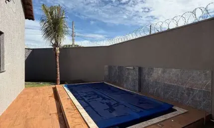 Casa de Esquina, Piscina e Área Gourmet, Bairro das Indústrias, Senador Canedo