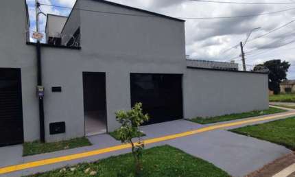 Casa com 3 quartos à venda na Rua MB 3, 1, Residencial Morada do Bosque, Senador Canedo, 112 m2 por R$ 370.000