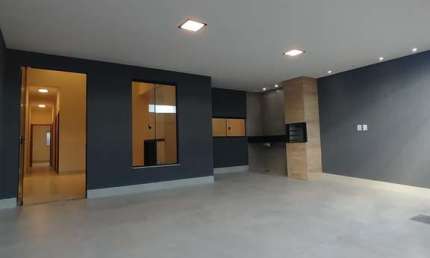 Casa com 3 quartos à venda na Avenida, 1, São Francisco, Senador Canedo, 117 m2 por R$ 370.000