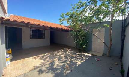 Casa com 2 Quartos à Venda no Jardim Canedo, Senador Canedo - 100m² Oportunidade