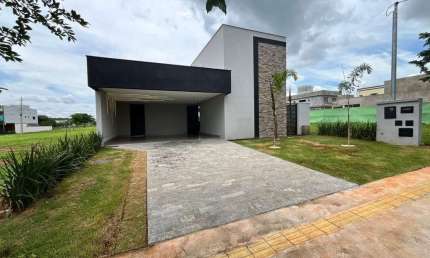 Casa Alto Padrão no Terras Alphaville 2 – 3 Suítes, Piscina e Gourmet