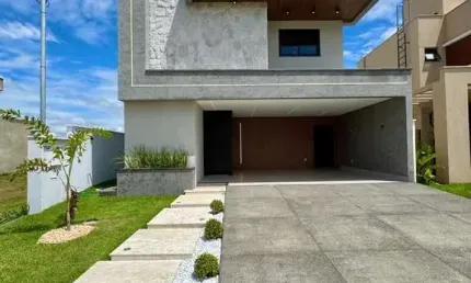 Sobrado de alto padrão com 4 suítes e lazer completo no Jardins Capri