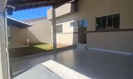 Casa 2 quartos com suíte e área gourmet para alugar em senador canedo