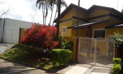 Casa em condomínio fechado com 4 quartos à venda na Rua Argeu Pires Neto, 470/590, Parque Xangrilá, Campinas, 300 m2 por R$ 1.200.000