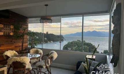 Apartamento com 3 quartos à venda na Rua Fernando Ferreira de Mello, 19, Coqueiros, Florianópolis por R$ 1.800.000