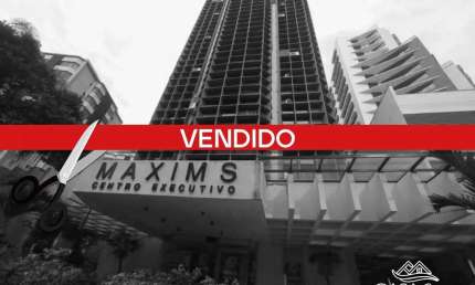 Sala comercial à venda na Avenida Rio Branco, 03, Centro, Florianópolis por R$ 999.000