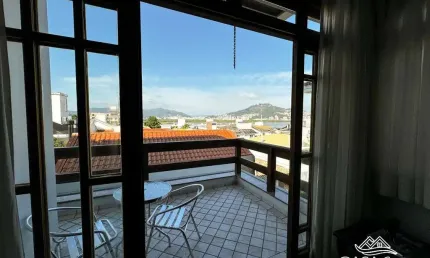 Casa com 4 quartos à venda na Rua Doutor Celso Nicodemus Lopes, 21, João Paulo, Florianópolis por R$ 3.000.000