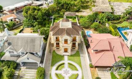 Casa em condomínio fechado com 3 quartos à venda na Rodovia Haroldo Soares Glavan, 3522, Cacupé, Florianópolis por R$ 5.500.000