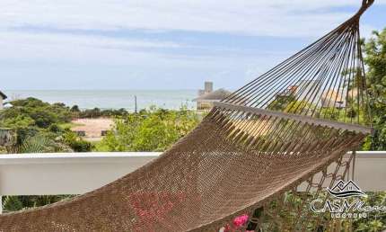 Casa com 3 quartos à venda na Rua Nicolino Tancredo, 308, Praia Brava, Florianópolis por R$ 3.980.000