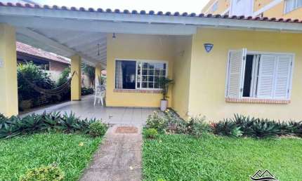 Casa com 4 quartos à venda na Rua Antônio Heil, 369, Canasvieiras, Florianópolis por R$ 1.800.000