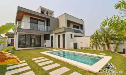 Casa com 3 quartos à venda na avenida afonso delambert neto, 100, lagoa da conceição, florianópolis por r$ 2.700.000