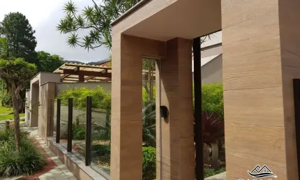 Casa com 5 quartos à venda na Rua Deputado Waldemar Salles, 159, Lagoa da Conceição, Florianópolis por R$ 4.500.000