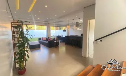 Casa com 3 quartos à venda na Rua do Beija-Flor, 77, Lagoa da Conceição, Florianópolis por R$ 2.200.000