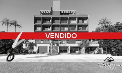 Kitnet / Stúdio à venda na Rua dos Chernes, 486, Jurerê, Florianópolis por R$ 500.828