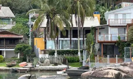 Casa com 5 quartos à venda na rua raulino hermógenes coelho, 291, barra da lagoa, florianópolis por r$ 2.490.000