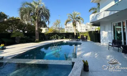 Casa com 4 quartos à venda na avenida dos dourados, 626, jurerê internacional, florianópolis por r$ 6.200.000
