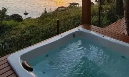 Casa com 5 quartos à venda na rua bico de lacre, 203, cacupé, florianópolis por r$ 12.000.000