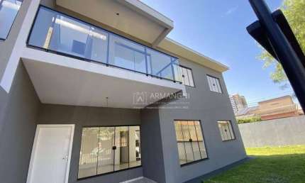 Sobrado com 3 dormitórios à venda, 128 m² por R$ 460.000,00 - Centro - Ibiporã/PR