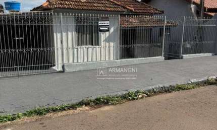 Casa com 3 dormitórios à venda, 100 m² por R$ 260.000 - Centro - Cornélio Procópio/PR