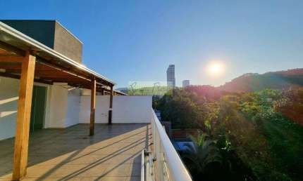 Apartamento com 2 quartos para alugar na Avenida Carlos Drumond de Andrade, 178, Praia Brava, Itajaí