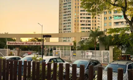 Apartamento para Venda no Royal Park (Villa Park) - 3/4 - andar baixo - Sombra e ventilação