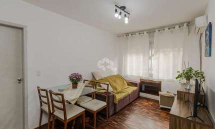 Apartamento 2 dormitórios 2 banheiros 2 vagas no bairro Petrópolis