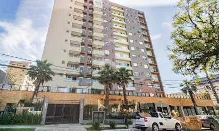 Apartamento com 3 quartos à venda na Rua Roque Calage, 247, Passo da Areia, Porto Alegre