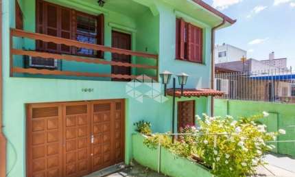Casa com 4 quartos à venda na Rua Barão do Amazonas, 1951, Partenon, Porto Alegre