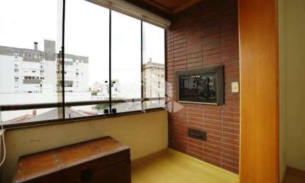 Apartamento com duas suítes e churrasqueira no Menino Deus