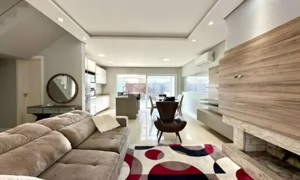 CASA EM CONDOMÍNIO NO ECOVILLE, 3 DORMITÓRIOS, 1 SUÍTE, 3 VAGAS, PÁTIO E PISCINA