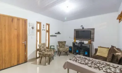 CASA NA AVENIDA ECOVILLE COM 3 DORMITÓRIOS, E PÁTIO AMPLO