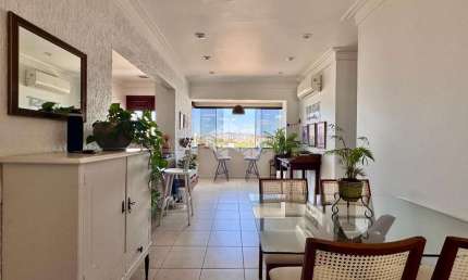 Apartamento com dois quartos, vaga e vista incrível