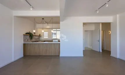 Apartamento com 3 quartos à venda na Rua Duque de Caxias, 1303, Centro Histórico, Porto Alegre