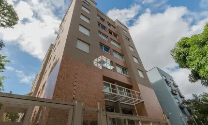Apartamento 2 dormitórios 1 suíte 61m² 2 vagas no bairro Petrópolis