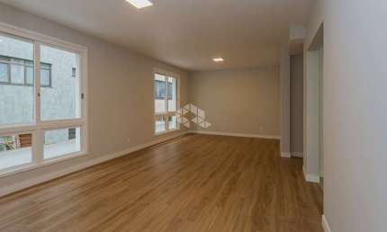 Apartamento 3 dormitórios 1 suíte 115m² 1 vaga no bairro Petrópolis.
