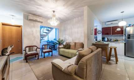 Cobertura 3 dormitórios 1 suíte 136m² 1 vaga no bairro Mont Serrat